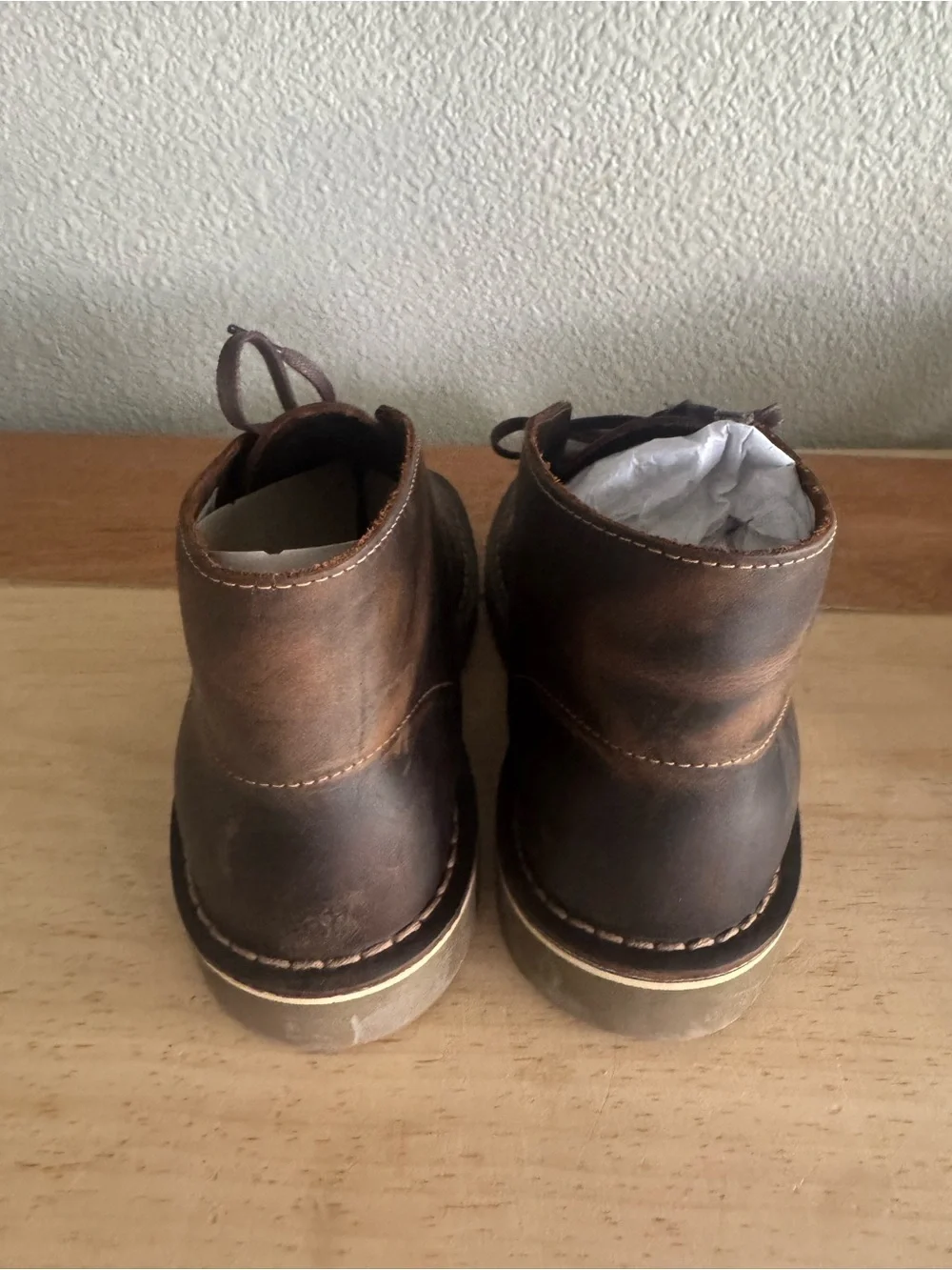 CLARKS Men's Leather shepton Boots In beeswax brown size 7.5